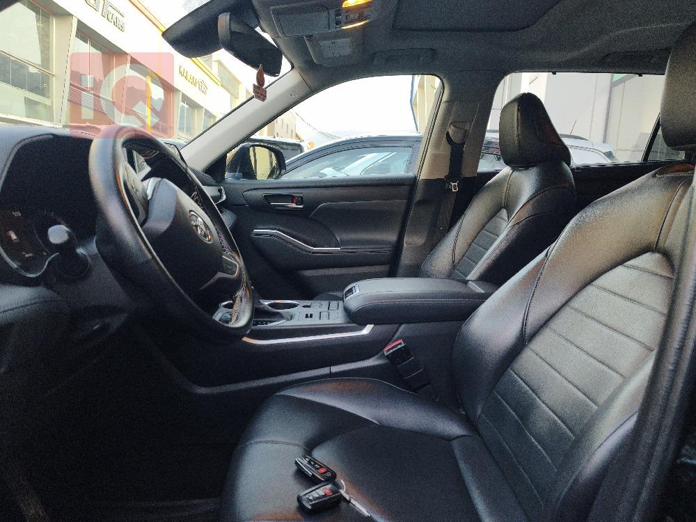 تۆیۆتا هایلاندەر